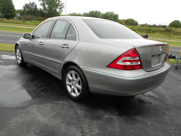 2007 Mercedes Benz C280 4 Matic for sale in Marshfield, WI – photo 4