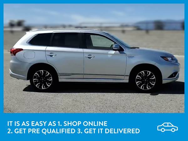 2018 Mitsubishi Outlander PHEV SEL Sport Utility 4D suv Silver for sale in Syracuse, NY – photo 10