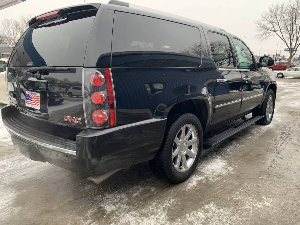 2011 GMC Yukon XL DENALI/All-Wheel Drive/Fully Loaded! for sale in Grand Forks, ND – photo 6