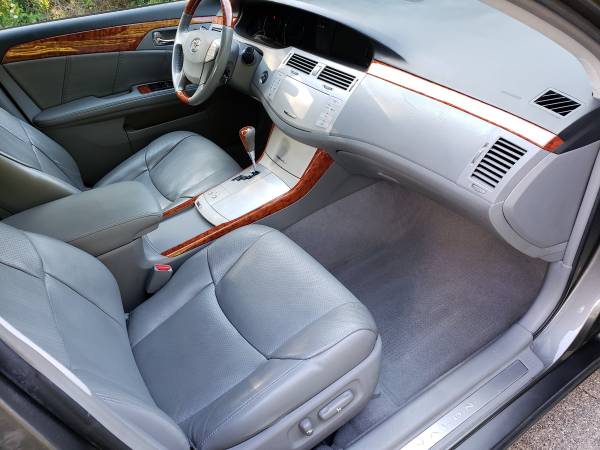 *** 2007 Toyota Avalon Limited *** HEATED AND COOLED SEATS !!! for sale in Deerfield, WI – photo 14