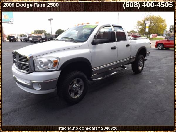 2009 Dodge Ram 2500 4WD Quad Cab 140.5" SLT with Tinted glass for sale in Janesville, WI – photo 3