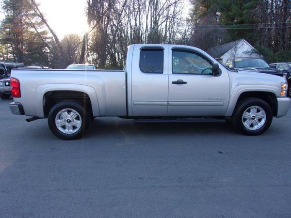 2011 Chevrolet Chevy Silverado 1500 LT 4x4 4dr Extended Cab 6.5 ft.... for sale in Londonderry, NH – photo 5