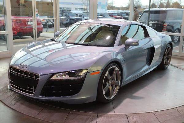 2011 Audi R8 5.2 Coupe quattro Auto R tronic Financing Available.... for sale in CHANTILLY, District Of Columbia – photo 2
