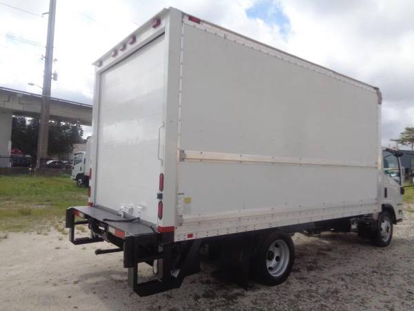 2014 Isuzu NPR-HD Reg Cab Tilt 16ft Box Truck w/ Lift Gate... for sale in Hialeah, FL – photo 3