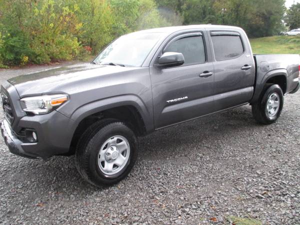 2016 Toyota Tacoma SR5 for sale in Tompkinsville, KY – photo 4