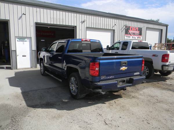 2015 chevy silverado high country 6.2L clean title warranty for sale in libertyville, IA – photo 6