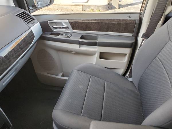 2010 Dodge Grand Caravan 89K Stow and Go Seating, Third Row - cars &... for sale in Oswego, NY – photo 12