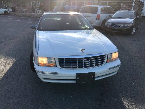 1997 Cadillac DeVille Base 4dr Sedan CALL OR TEXT TODAY! - cars & for sale in Stafford, District Of Columbia – photo 2