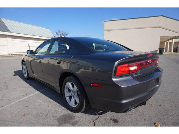 2013 Dodge Charger SE - cars & trucks - by dealer - vehicle... for sale in Murfreesboro, TN – photo 3