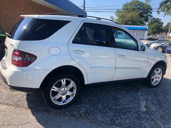 2008 MERCEDES BENZ ML350, FULLY LOADED, MUST SEE, LOW MILES, CLEAN... for sale in Four Oaks, NC – photo 4