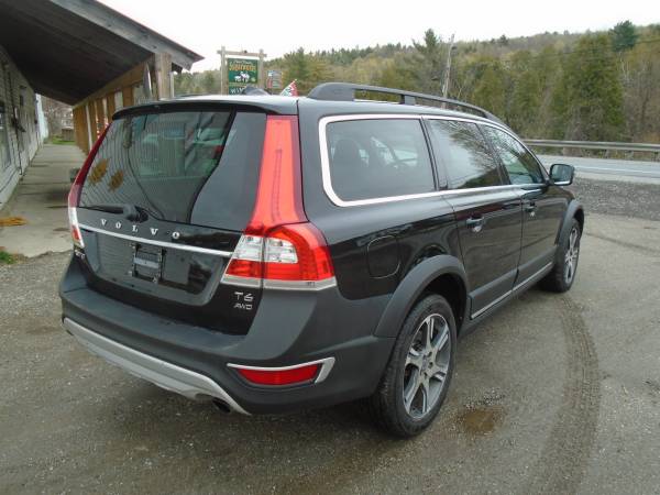 2014 Volvo XC70 t6 Premier AWD - - by dealer - vehicle for sale in Leicester, VT – photo 5