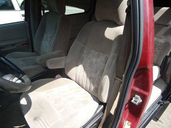2005 Pontiac Montana Base 4dr Extended Mini Van CASH DEALS ON ALL... for sale in Lake Ariel, PA – photo 16
