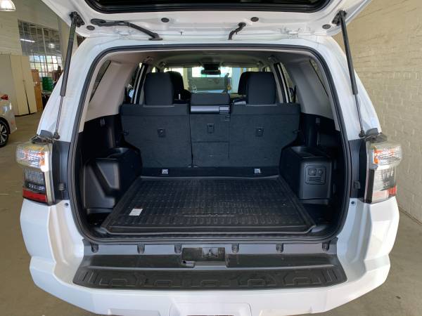 2018 TOYOTA 4RUNNER SR5 4X4 V-6 WHITE (IW602A) - - by for sale in Burlingame, CA – photo 6
