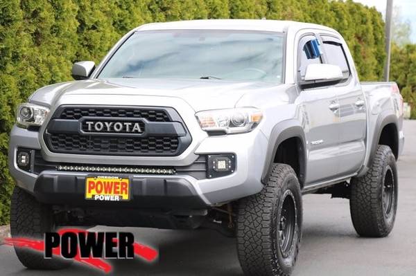 2017 Toyota Tacoma 4x4 4WD Truck TRD Off Road Crew Cab - cars & for sale in Sublimity, OR – photo 10
