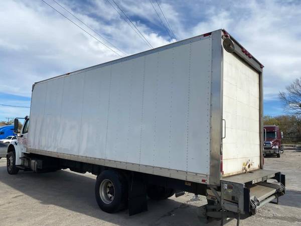 2016 FREIGHTLINER BOX TRUCK - cars & trucks - by owner - vehicle... for sale in Euless, TX – photo 5
