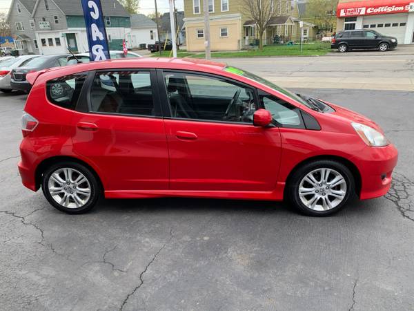 2011 Honda Fit Sport 5-Speed AT - - by dealer for sale in North Tonawanda, NY – photo 4