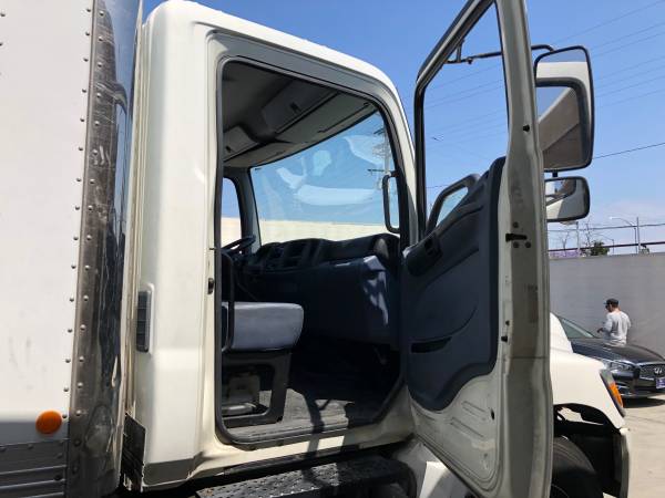 2004 HINO 268 24' MOVING GRIP TRUCK DIESEL 90K MILES WITH LIFTGATE for sale in Gardena, CA – photo 17