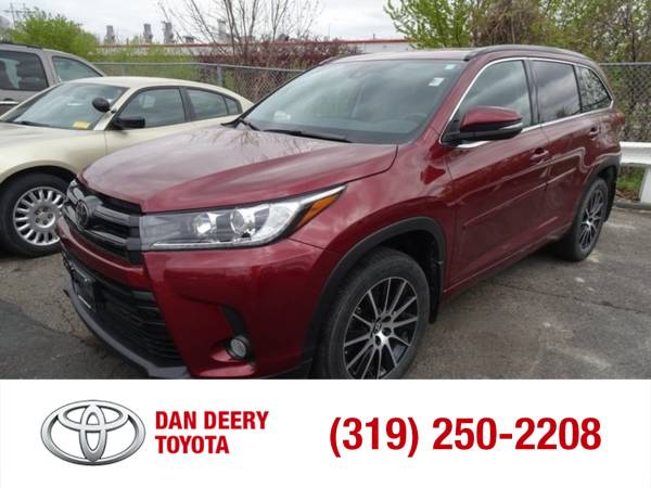 2018 Toyota Highlander SE Salsa Red Pearl - - by for sale in Cedar Falls, IA – photo 5