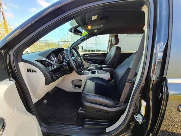 2018 Dodge Grand Caravan SXT Wagon Minivan, Passenger - cars & for sale in Corvallis, OR – photo 5