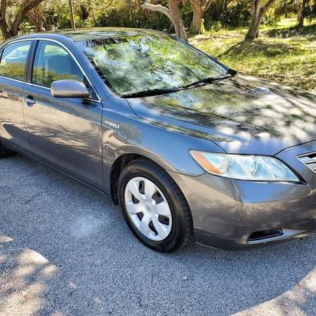 2008 TOYOTA CAMRY HYBRID 161,56 MILES - cars & trucks - by owner -... for sale in Fort Myers, FL – photo 2