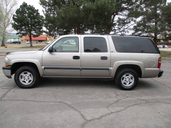 2002 Chevrolet Suburban, 4x4, auto, V8, 3rd row, loaded, EXLNT for sale in Sparks, NV – photo 5
