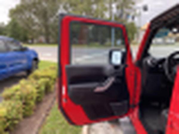 2013 Jeep Wrangler Unlimited UNLIMITED SAHARA 4X4, WARRANTY, HARD... for sale in Norfolk, VA – photo 14