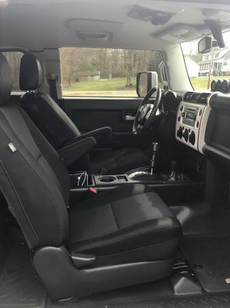 2013 Toyota FJCruiser for sale in Albemarle, NC – photo 6