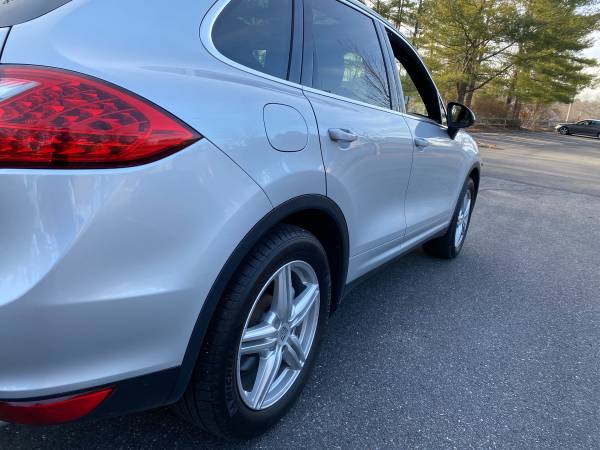 2014 Porsche Cayenne S AWD Sport SUV 1-Owner runs great very clean for sale in Maynard, MA – photo 12