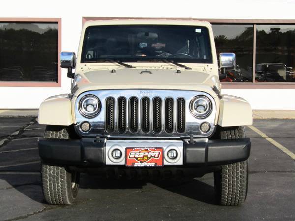 2011 Jeep Wrangler Unlimited Sahara - Upgrades! for sale in New Glarus, WI – photo 7