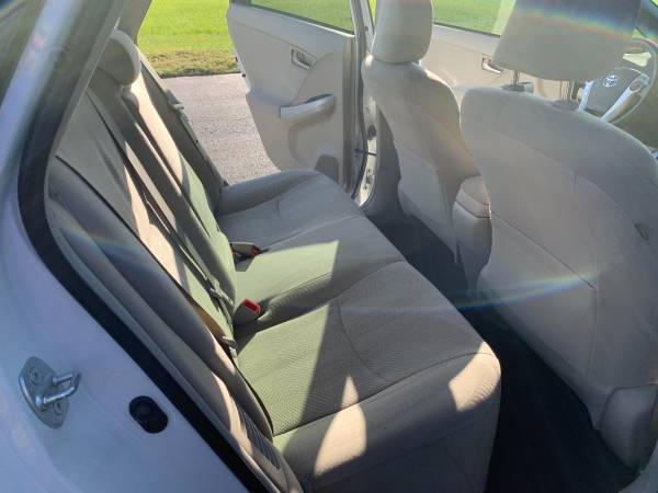 2015 Toyota Prius Hybrid Rear Camera USB Bluetooth 117K - cars &... for sale in Lutz, FL – photo 15
