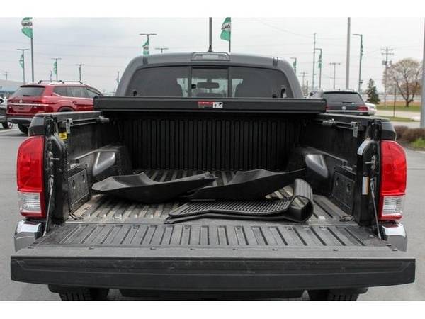 2016 Toyota Tacoma truck SR5 - Toyota Black - - by for sale in Green Bay, WI – photo 23