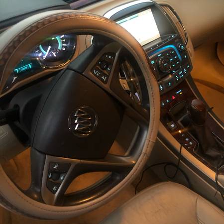11 Buick Lacrosse CXL - cars & trucks - by owner - vehicle... for sale in Port Charlotte, FL – photo 5