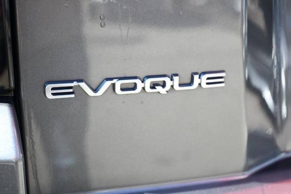 2019 Land Rover Range Rover Evoque 5 Door SE SUV - cars & trucks -... for sale in Jamaica, NY – photo 24