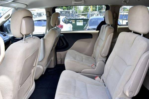 2016 Dodge Grand Caravan Passenger SE Minivan 4D BUY HERE PAY HERE for sale in Miami, FL – photo 14
