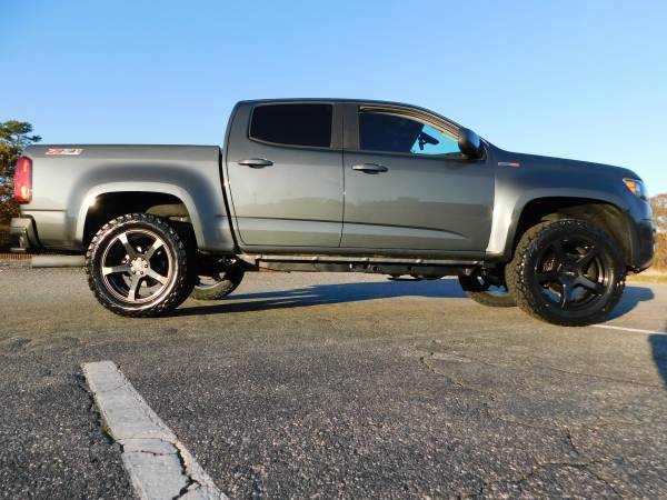 LIFTED 16 CHEVY COLORADO Z71 CREW DURAMAX TURBO DIESEL 4X4 *NEW... for sale in KERNERSVILLE, NC – photo 3