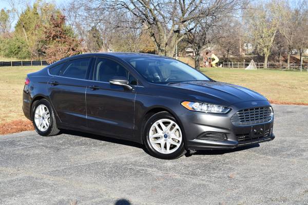2016 Ford Fusion SE (1.5L Ecoboost) - cars & trucks - by owner -... for sale in Catoosa, OK – photo 4