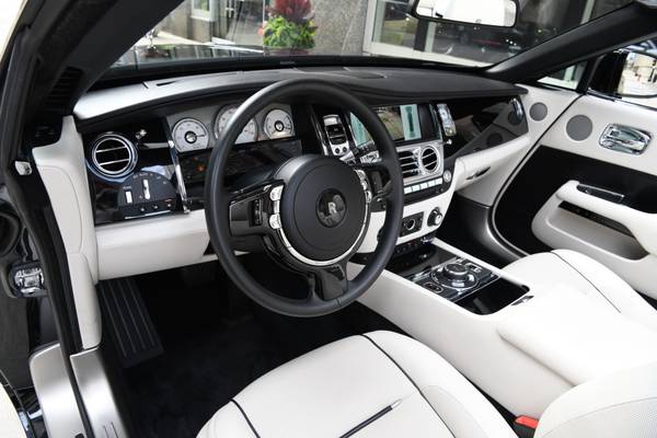 2017 ROLLS ROYCE DAWN CONVERTIBLE WARRANTY / MAINTENANCE 4,000 MILES... for sale in Huntington Station, NY – photo 13