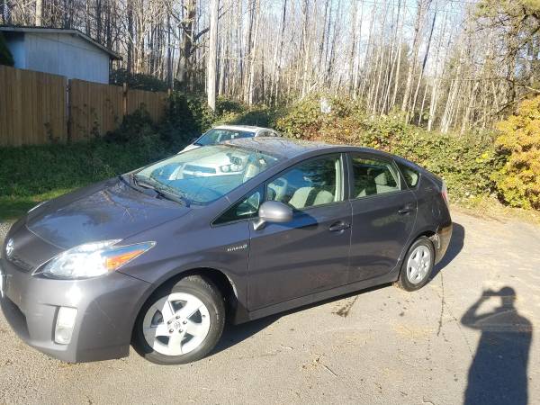 2010 Toyota Prius - Clean - cars & trucks - by owner - vehicle... for sale in Renton, WA
