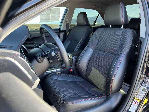 2017 Toyota Camry SE sedan Midnight Black Metallic for sale in Salinas, CA – photo 19