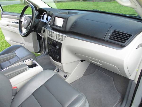 2009 VW Routan SEL Mini Van 40K Low Miles 1-Owner Clean Title DVD Cam for sale in Fort Lauderdale, FL – photo 20
