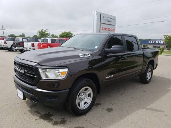 NEW 2019 RAM 1500 *OVER $13,000 OFF MSRP* *HEMI* *4x4* *CLEARANCE* for sale in Bartlesville, KS – photo 3