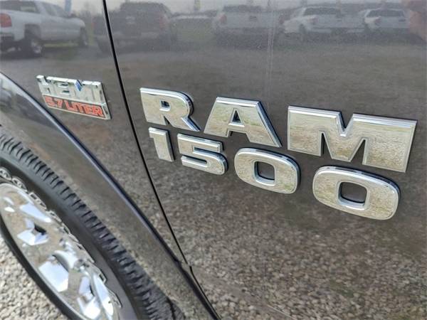 2016 Ram 1500 Laramie - - by dealer - vehicle for sale in Chillicothe, OH – photo 10
