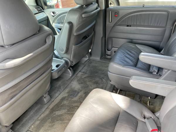 2007 Honda Odyssey Touring Minivan with Nav, DVD want to sell ASAP for sale in Wausau, WI – photo 12