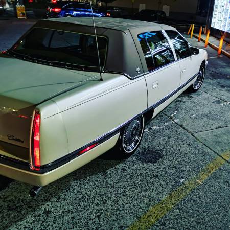 beautiful 1995 4.9 cadillac deville 38 thousand original miles !!!!! for sale in Brooklyn, NY – photo 19