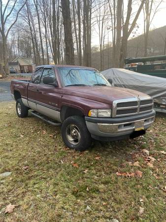 1999 Dodge 1500 SLT Larimie 4X4 - cars & trucks - by owner - vehicle... for sale in Bellvale, NJ – photo 2
