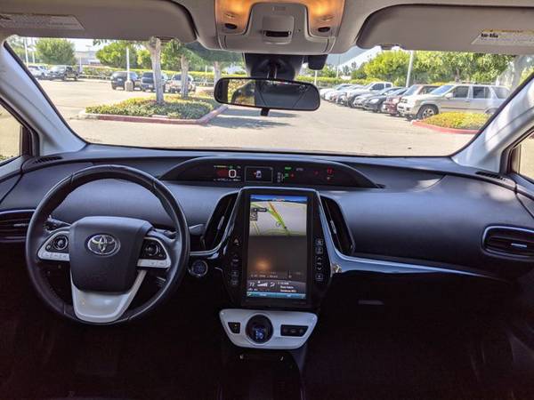2017 Toyota Prius Prime Premium SKU: H3065158 Hatchback - cars & for sale in Irvine, CA – photo 17