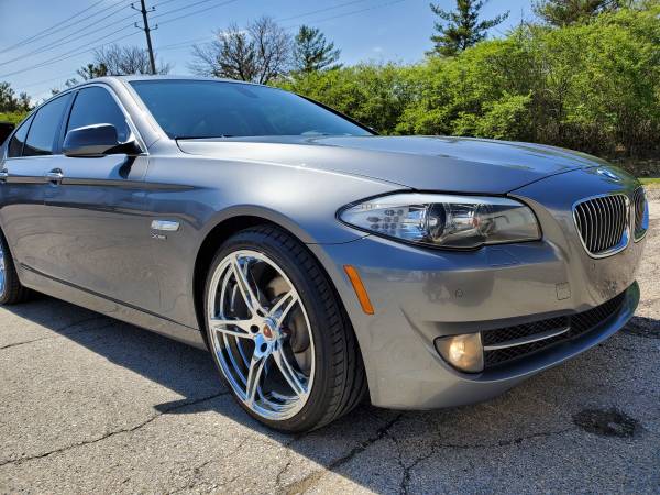 2012 BMW 528i xdrive clean and strong for sale in Indianapolis, IN – photo 3