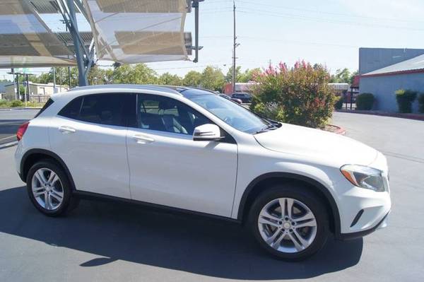 2015 Mercedes-Benz GLA GLA 250 4MATIC AWD GLA250 LOW MILES LOADED BAD for sale in Carmichael, CA – photo 5