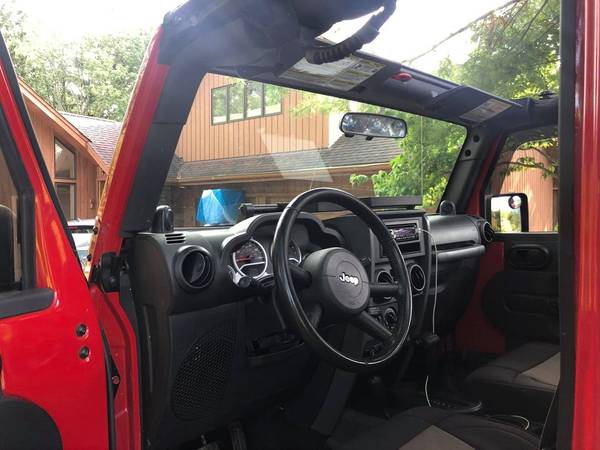2008 Jeep Wrangler Unlimited Rubicon ($20k for sale in Cleveland, OH – photo 5