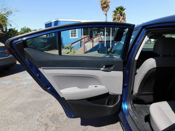 2019 Hyundai Elantra Limited for sale in Santa Ana, CA – photo 18